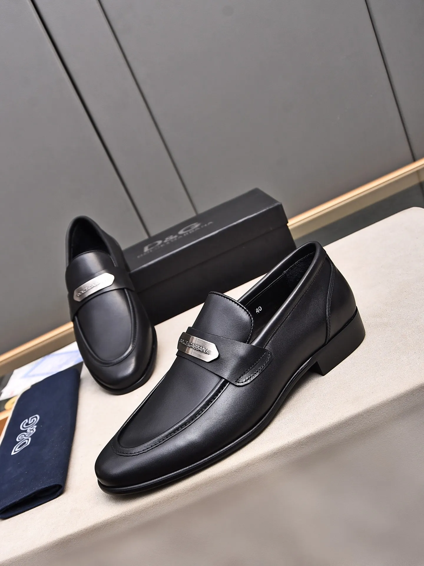 👍👍Men's shoes💰480 **Boutique recommendation**DG**The latest business formal leather shoes, official website synchronization, top version on the market, purely handmade. Fabric: imported calfskin with water-dyed cow lining 38, 39, 40, 41, 42, 43, 44 (customized at 45